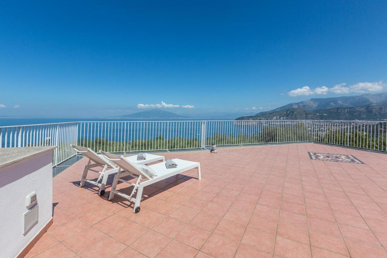 La Terrazza Sul Golfo Villa Sorrento Eksteriør bilde