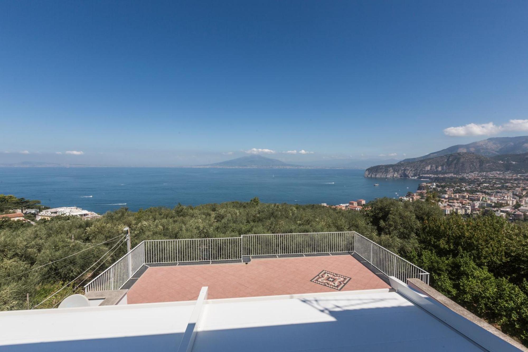 La Terrazza Sul Golfo Villa Sorrento Eksteriør bilde
